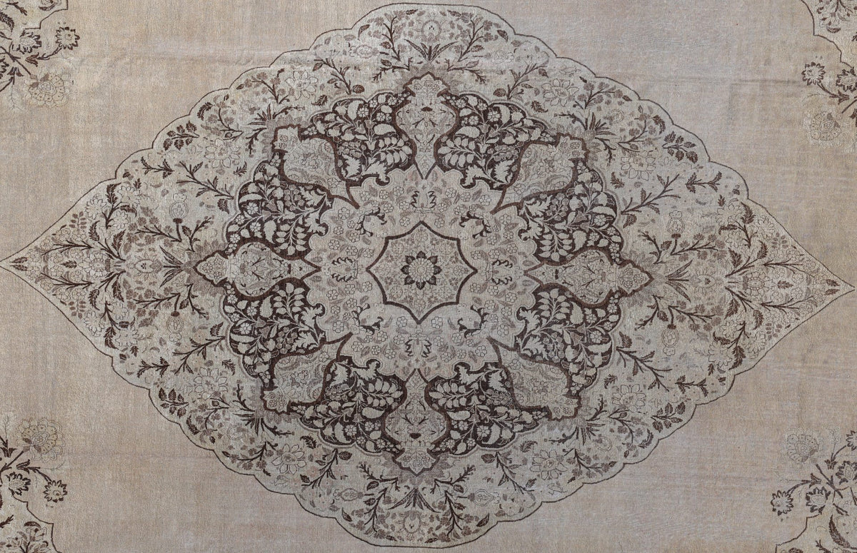 Tabriz 8318 image 3